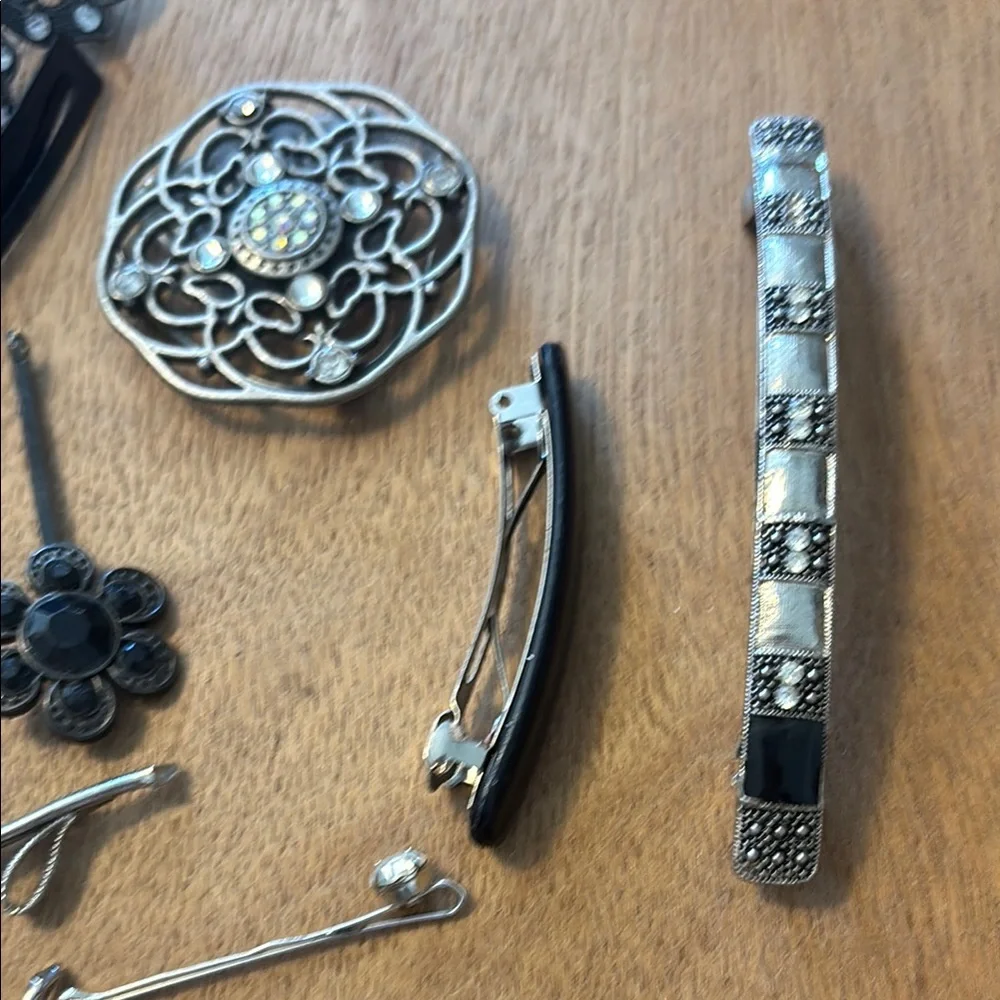 Chic Silver and Blue Hair Accessories Collection